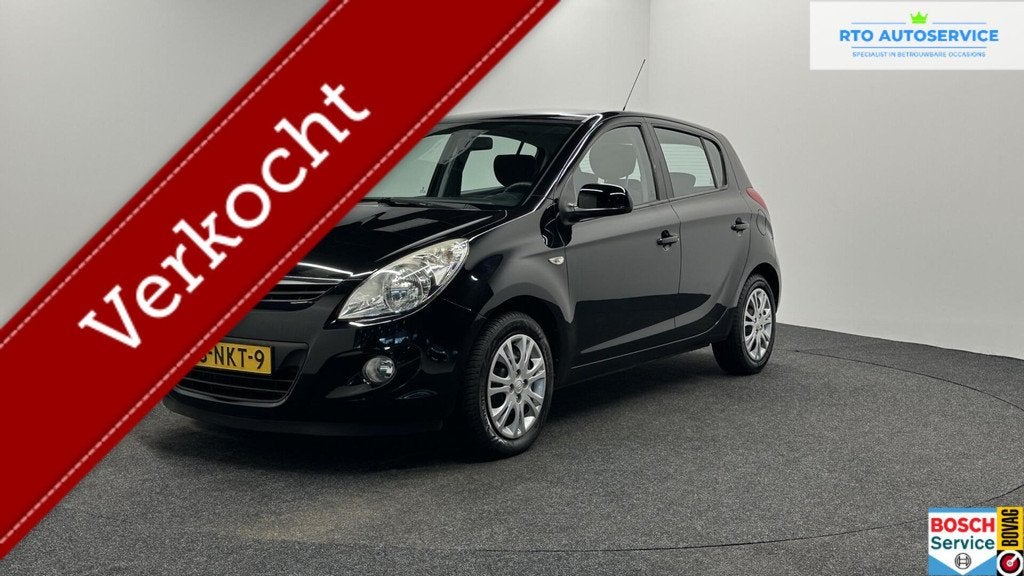 Hyundai i20 1.2i DynamicVersion 5 DEURS AIRCO TREKHAAK., Auto's, Hyundai, Bedrijf, Te koop, i20, ABS, Airbags, Airconditioning