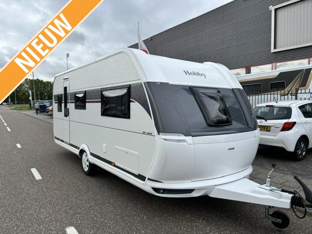 Hobby De Luxe 540 KMFE, Dwars-stapelbed, Reservewiel, Hobby, Bedrijf