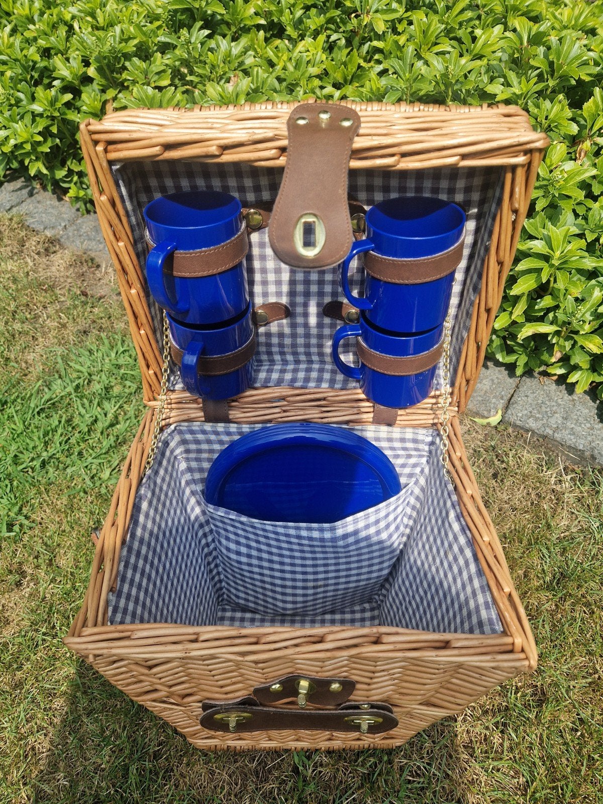 Complete picknickmand met servies voor 4 personen, Ophalen, Zo goed als nieuw