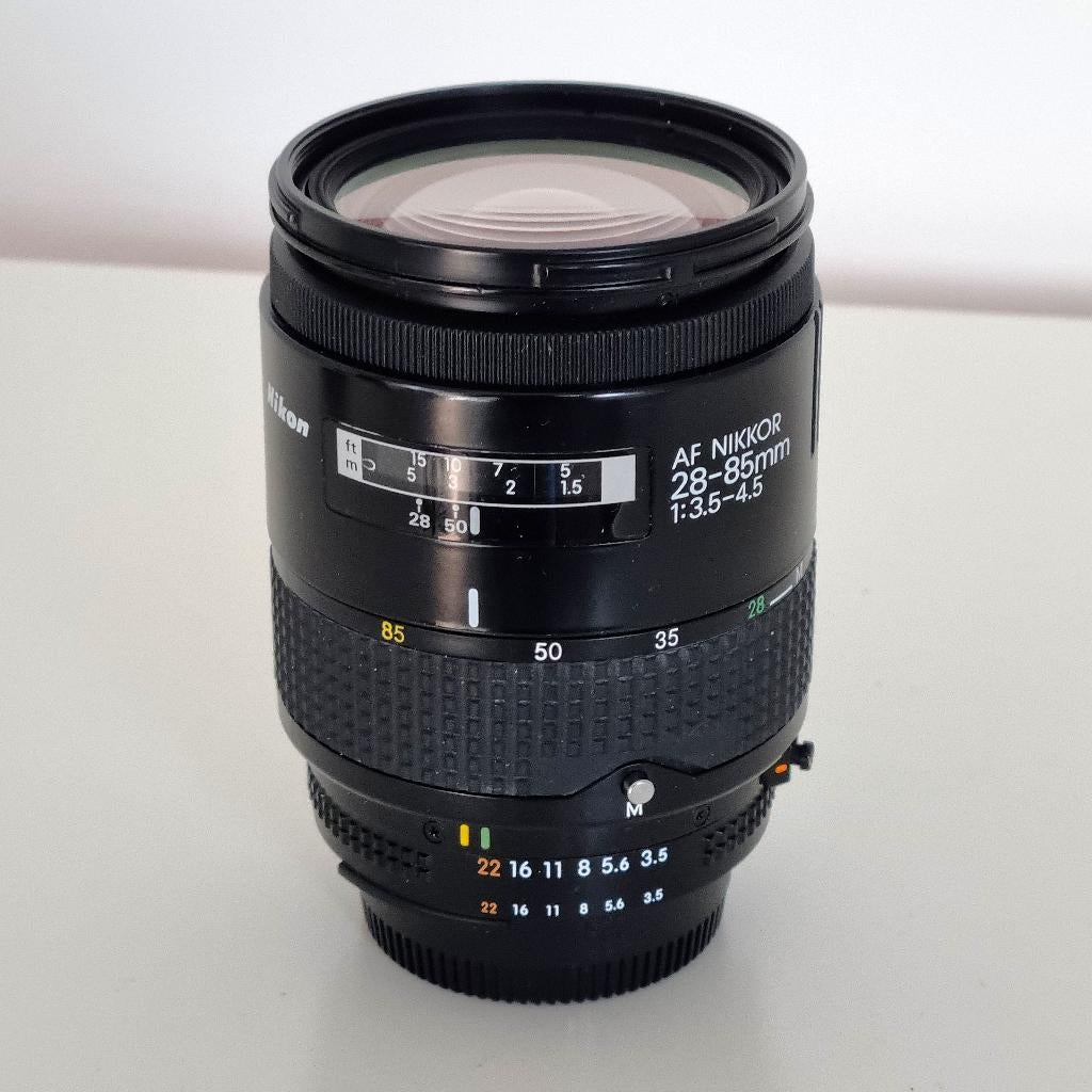 Nikon F 28-85mm f/3.5-4.5 AF zoomlens (Japan), Ophalen of Verzenden, Gebruikt, Standaardlens