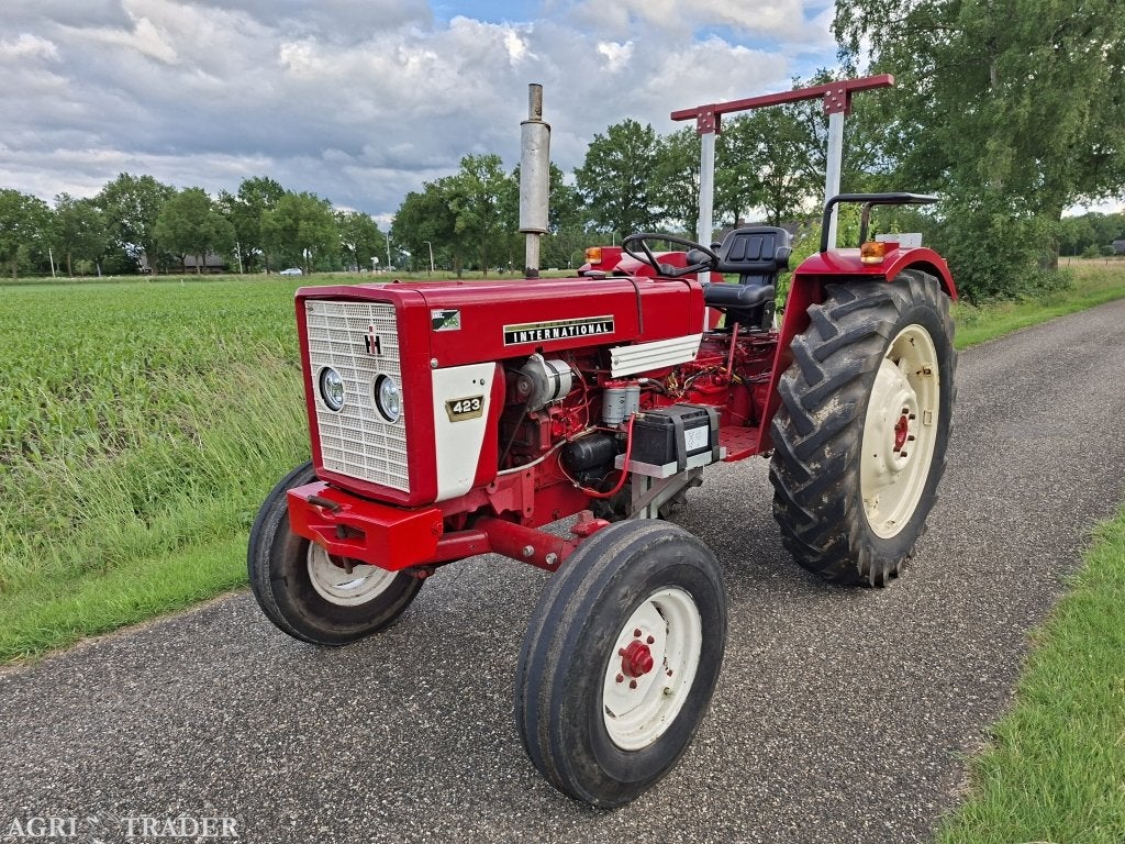 International 423 | Stuurbekrachtiging | Inruil mogelijk, Zakelijke goederen, Agrarisch | Tractoren, Ophalen, Gebruikt, Info@handelsonderneming-last.nl