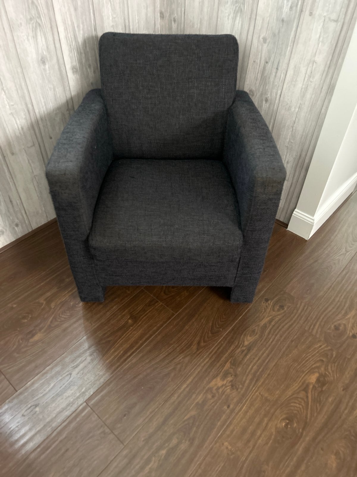 Donkergrijze fauteuil, Ophalen, Gebruikt, Stof, 75 tot 100 cm