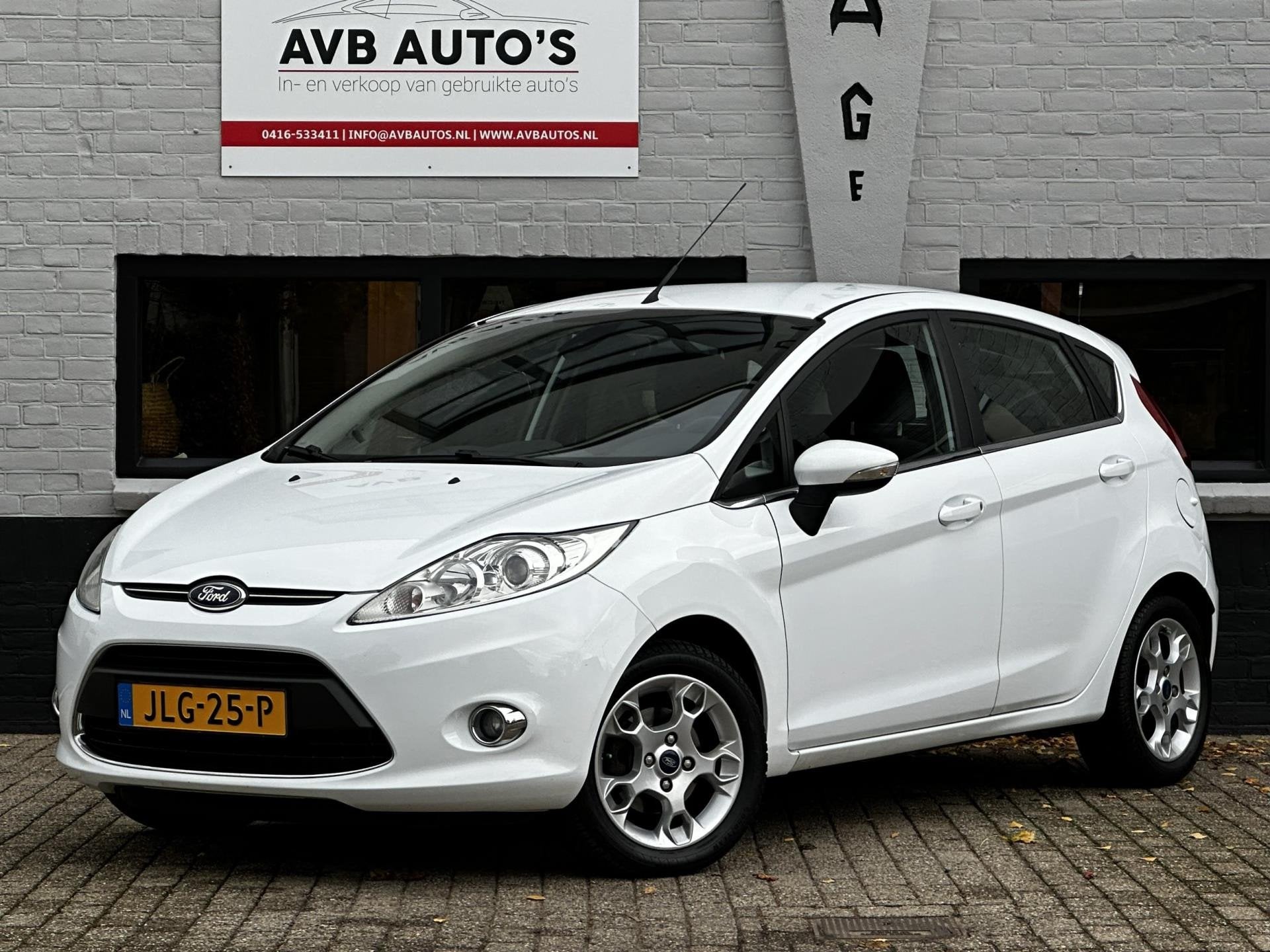 Ford Fiesta 1.4 Titanium Clima PDC USB AUX NIEUWE DISTRIBUTI, Auto's, Ford, Voorwielaandrijving, Euro 5, Stof, Gebruikt