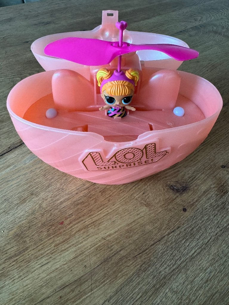 LOL Surprise Magic Flyer Vliegende Pop, Kinderen en Baby's, Speelgoed | Poppen, Ophalen, Zo goed als nieuw, Overige typen