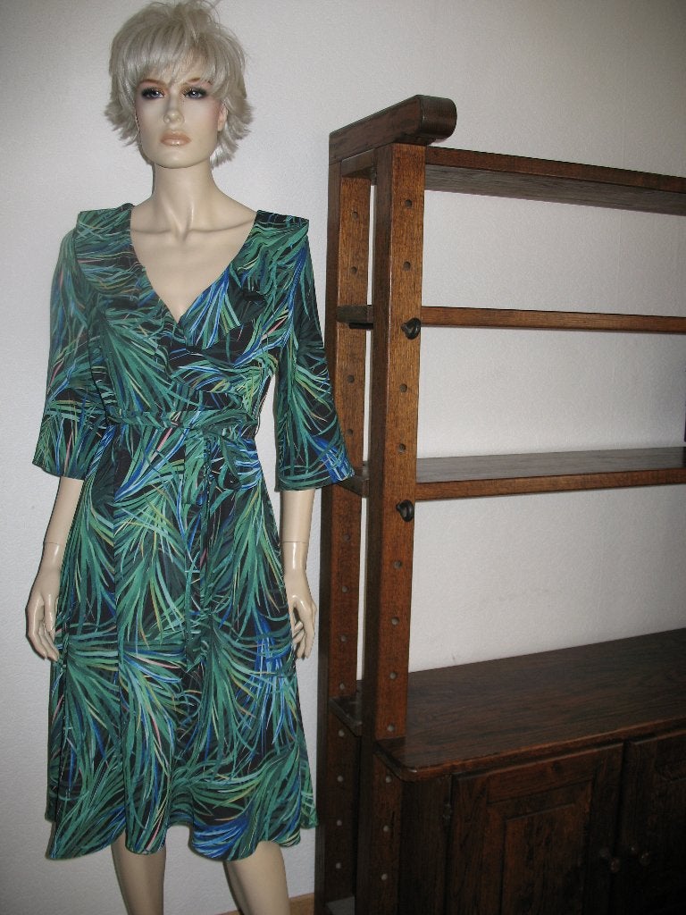Smashed Lemon Rocketts 70's A-Lijn Jurk Zwart Groen Mt 36, Kleding | Dames, Jurken, Overige kleuren, Nieuw, Ophalen of Verzenden