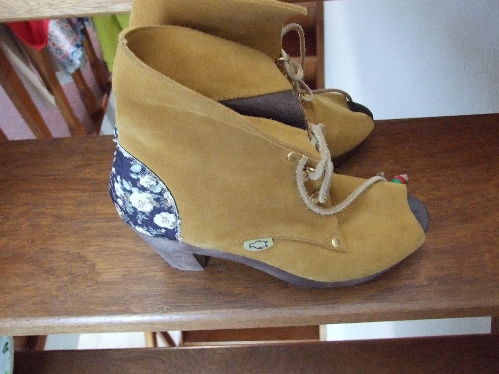 Dolfie nieuwe sandalettes met open teen op hak 38 1/2, Kleding | Dames, Schoenen, Overige kleuren, Nieuw, Dolfie, Sandalen of Muiltjes