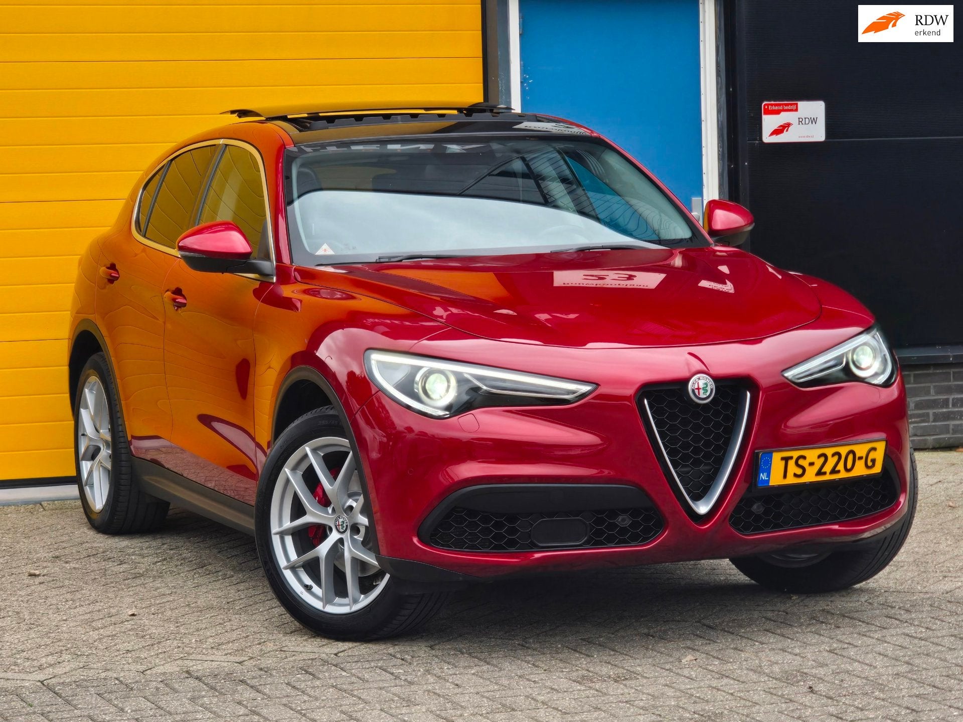 Alfa Romeo Stelvio 2.0 T AWD First Edition / 280 PK / Open P, Auto's, Automaat, 4 cilinders, Bedrijf, Vierwielaandrijving