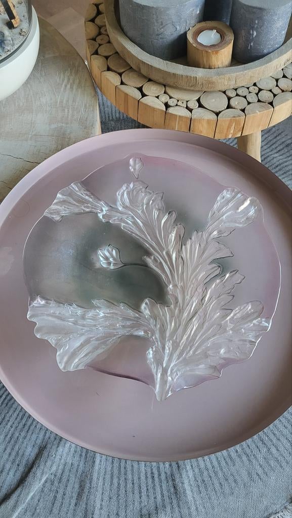 Decoratieve glazen schaal met bladmotief, Ophalen of Verzenden