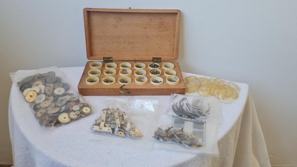 Zakhorloge onderdelen horlogemaker gereedschap, Ophalen of Verzenden