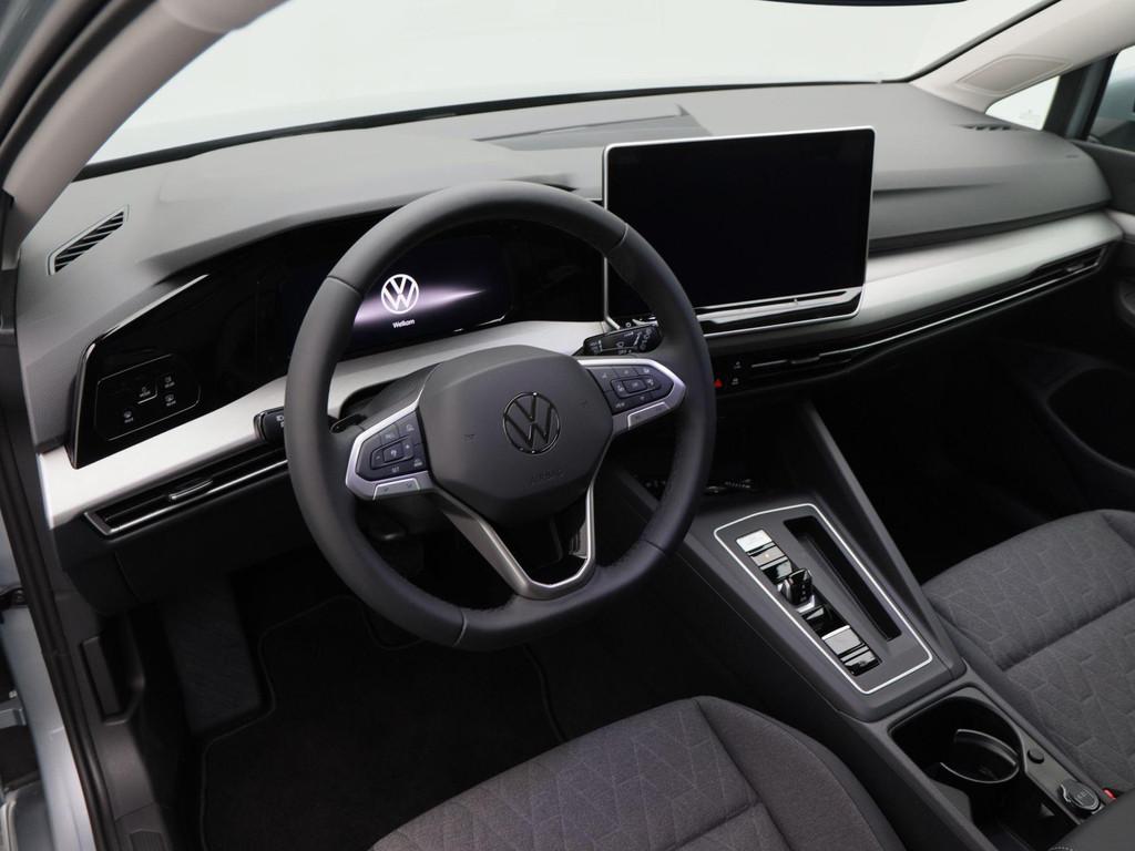 Volkswagen Golf Life Edition 1.5 eHybrid 204 PK | Trekhaak |, Auto's, Volkswagen, 1498 cc, 4 cilinders, 150 min, 26 kWh