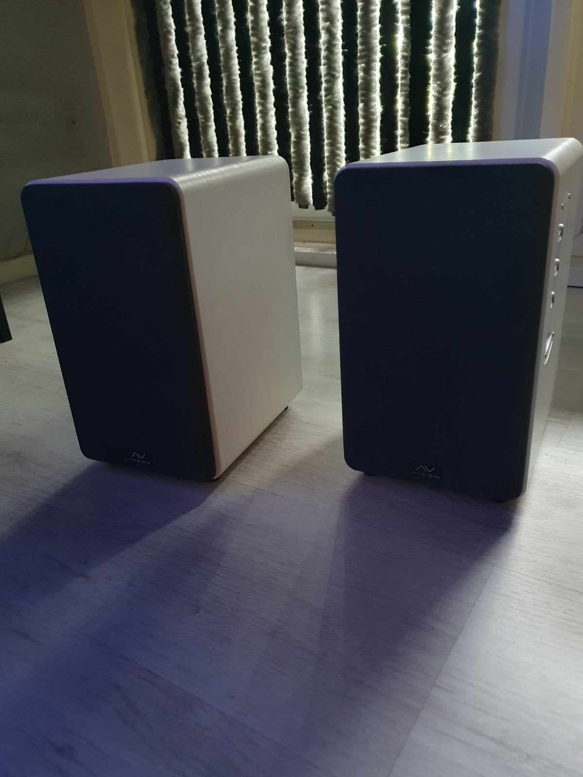 te koop active speakers 100 watt met afstandbediening, Audio, Tv en Foto, Ophalen, Zo goed als nieuw, Overige merken