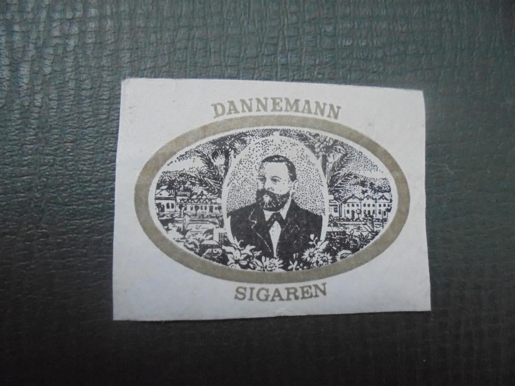 Oud lucifermerk sigarenmerk DANNEMANN, Ophalen of Verzenden, Zo goed als nieuw, Sigarenbandjes