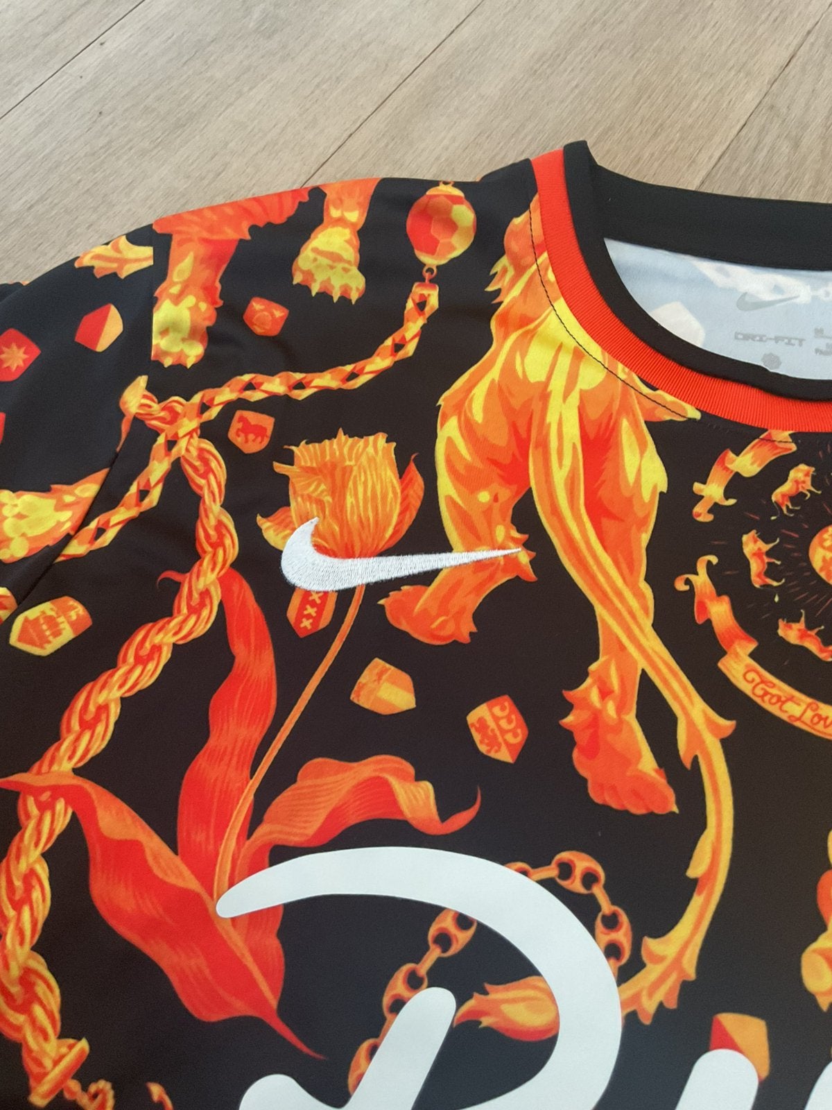 Patta trainingsshirt Nederland maat M, Sport en Fitness, Maat M, Ophalen of Verzenden, Nieuw, Shirt