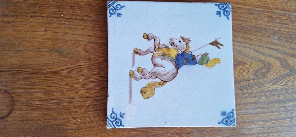 Vintage Makkums Tichelaar Tegel met Paard en Ruiter, Antiek en Kunst, Antiek | Wandborden en Tegels, Ophalen of Verzenden