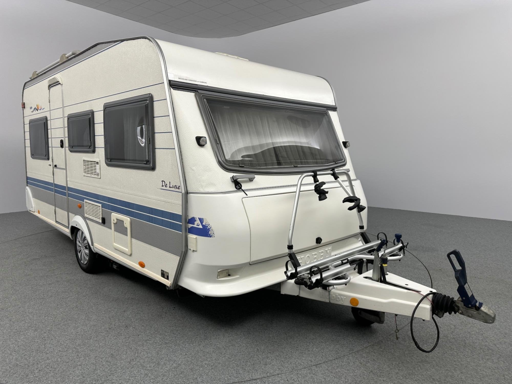 Hobby De Luxe 450 UF Mover Voortent Fietsendragers, Caravans en Kamperen, Caravans, Vast bed, Rondzit, Hobby, Bedrijf