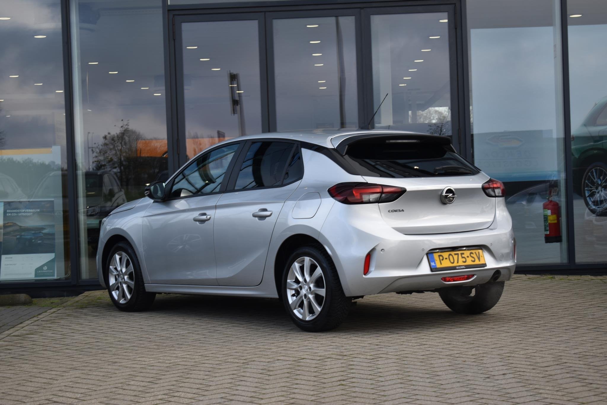 Opel Corsa 1.2 Edition | Navi / Climate / Cruise, Auto's, Voorwielaandrijving, 12 maanden, Stof, Gebruikt