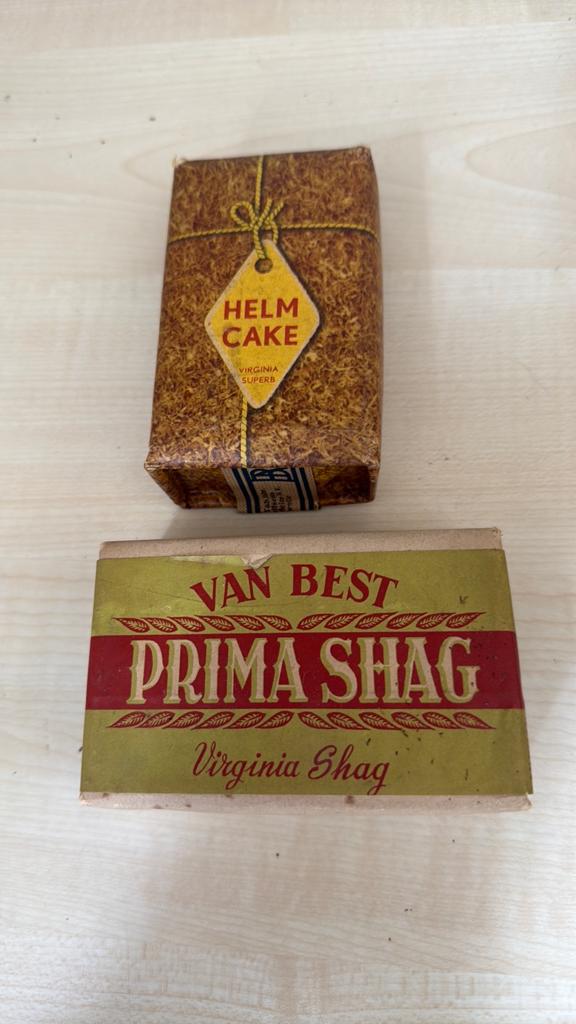 Vintage Tabaksdoosjes: Helm Cake & Prima Shag, Ophalen of Verzenden, Gebruikt, Tabaksdoos of Verpakking