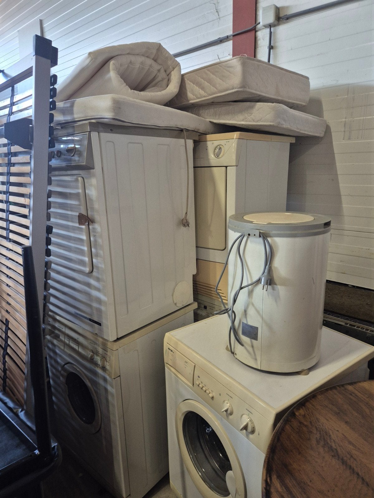 Oud witgoed: wasmachines en drogers voor €15 per stuk, Ophalen of Verzenden, Niet werkend