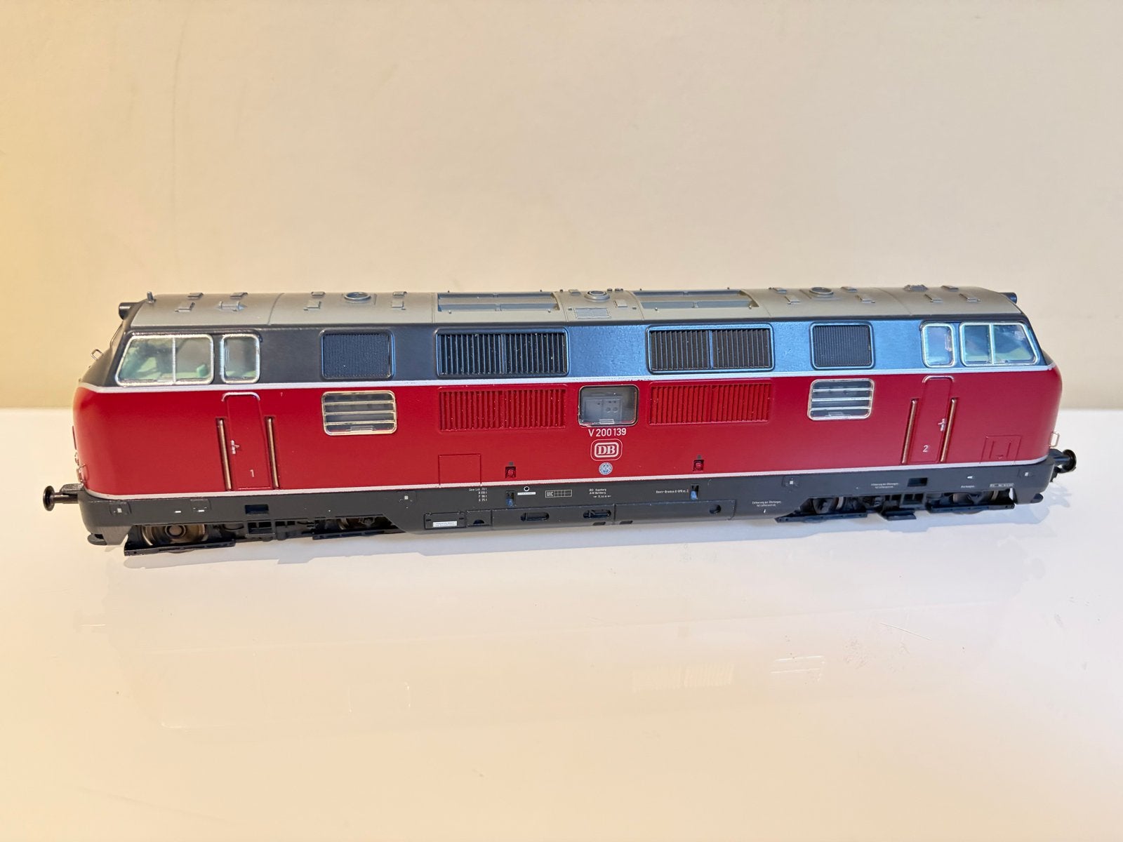 Märklin 3682 V200 digitale Diesellocomotief, B, Wisselstroom, Gebruikt, Locomotief