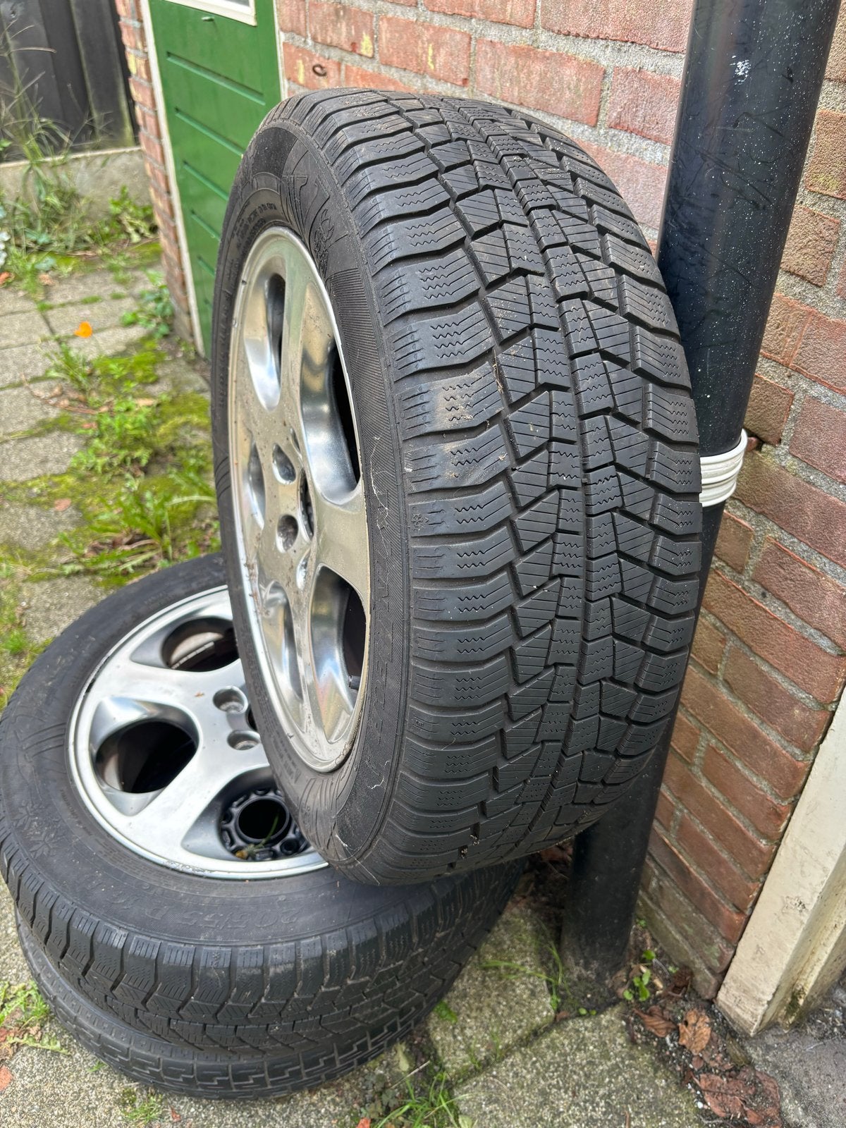 Winterbanden 205/55 R16 voor Volvo V70, Auto-onderdelen, Ophalen, Gebruikt, 16 inch, Banden en Velgen