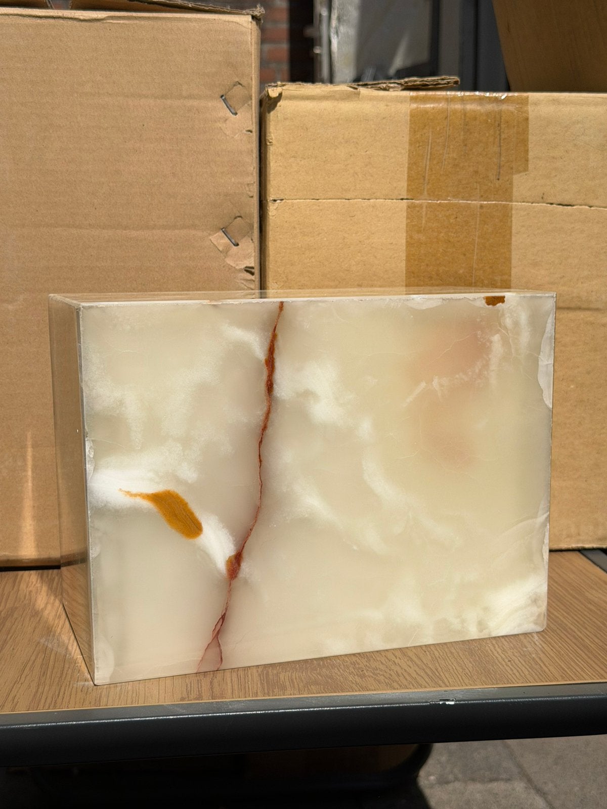 Marmeren urn white onyx NIEUW, Dieren en Toebehoren, Vogels | Kanaries, Mannelijk, Kleurkanarie