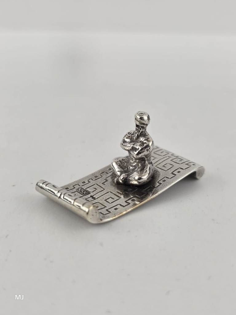 Zilveren miniatuur Vliegend tapijt                      Z213, Ophalen of Verzenden, Zilver