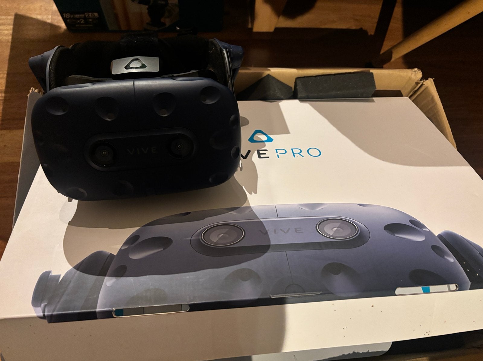 HTC Vive 2x en Vive Pro 2x, Ophalen, Gebruikt, VR-bril, Pc