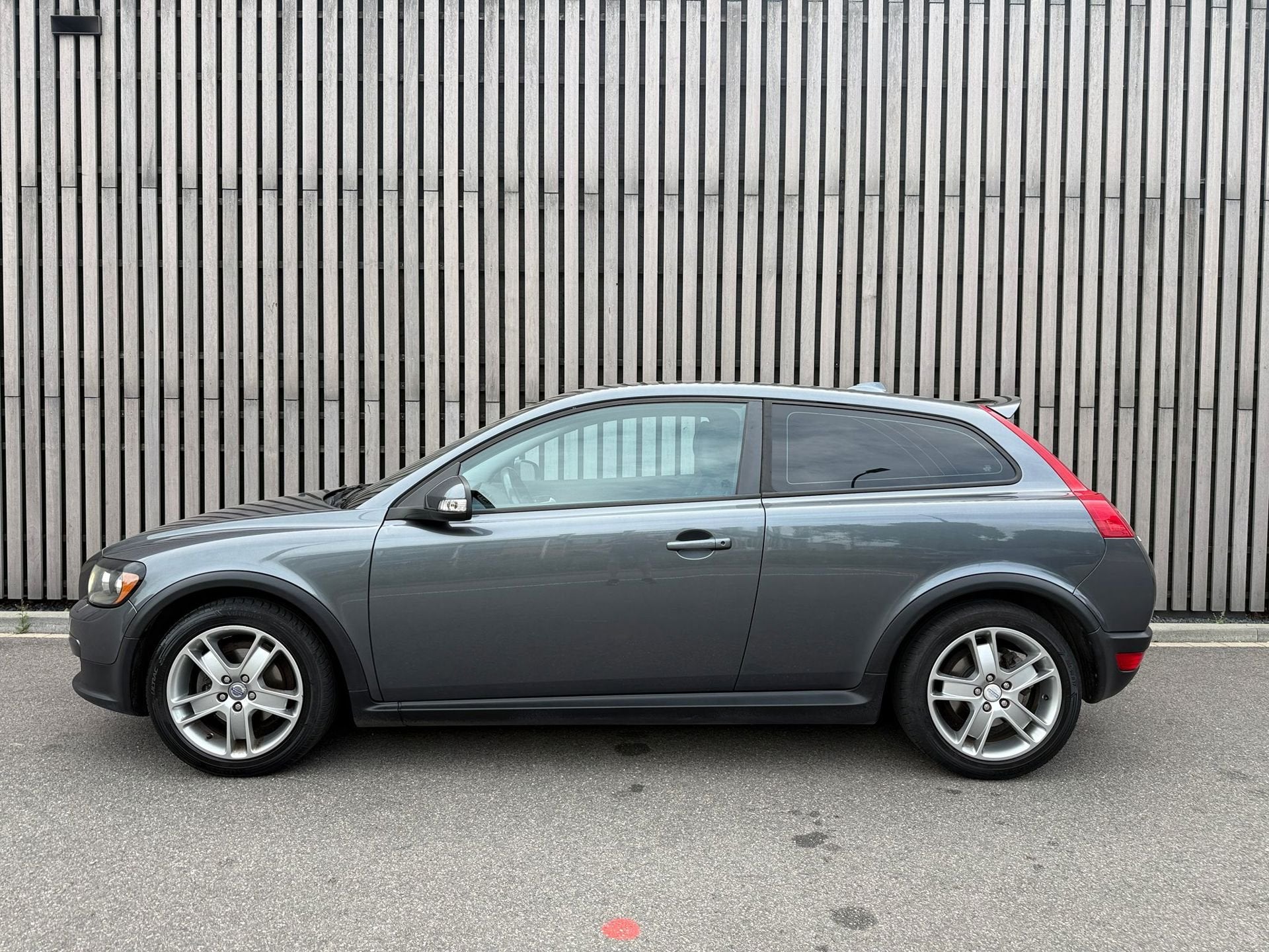 Volvo C30 1.8 Sport /Leer /Dynaudio /Trekhaak, Auto's, Volvo, 125 pk, Zwart, 4 cilinders, 4 stoelen