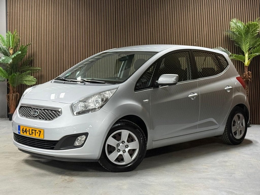 Kia Venga 1.4 CVVT X-tra (bj 2010), Auto's, Kia, Voorwielaandrijving, Euro 5, Gebruikt, 4 cilinders
