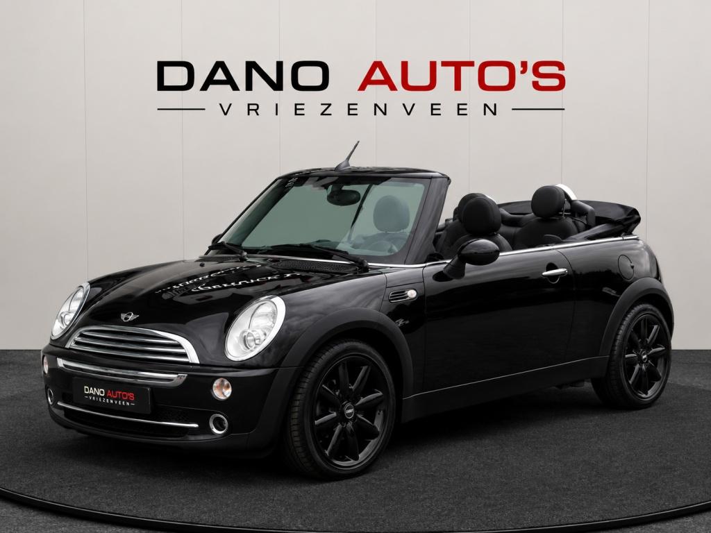 MINI Cabrio 1.6 One Airco/PDC/17'' velgen/APK 04-2027, Auto's, Mini, 1140 kg, Stof, Zwart, 4 cilinders