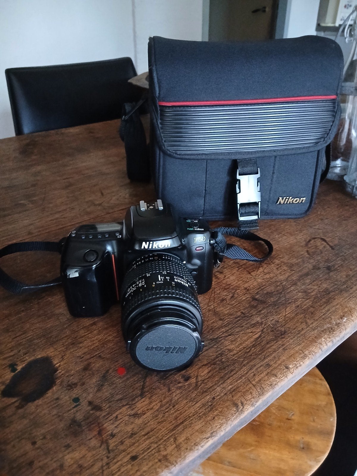 Nikon F50 Analoge Spiegelreflexcamera  AF Nikor 28-70mm l, Audio, Tv en Foto, Fotocamera's Analoog, Ophalen of Verzenden, Gebruikt