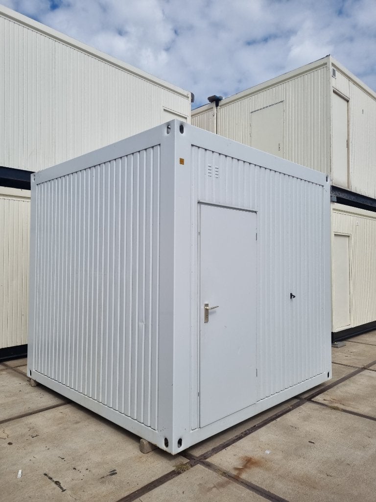 Jong gebruikte unit 3x3 met 2 Ramen Rolluiken Top Kwaliteit, Ophalen