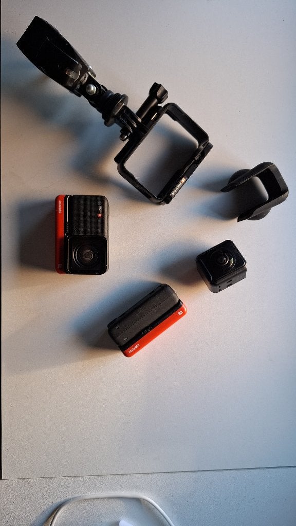 Insta 360 One R, Ophalen of Verzenden, Zo goed als nieuw, Overige merken