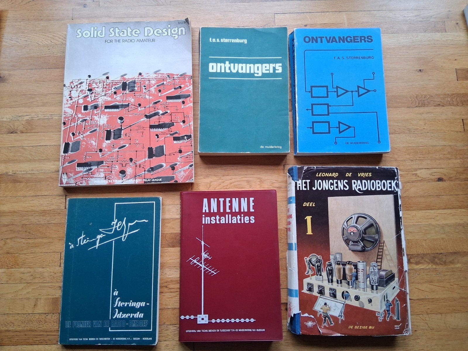 diverse boeken voor de zendamateur antenne installaties enz, Ophalen of Verzenden, Gelezen, Elektrotechniek