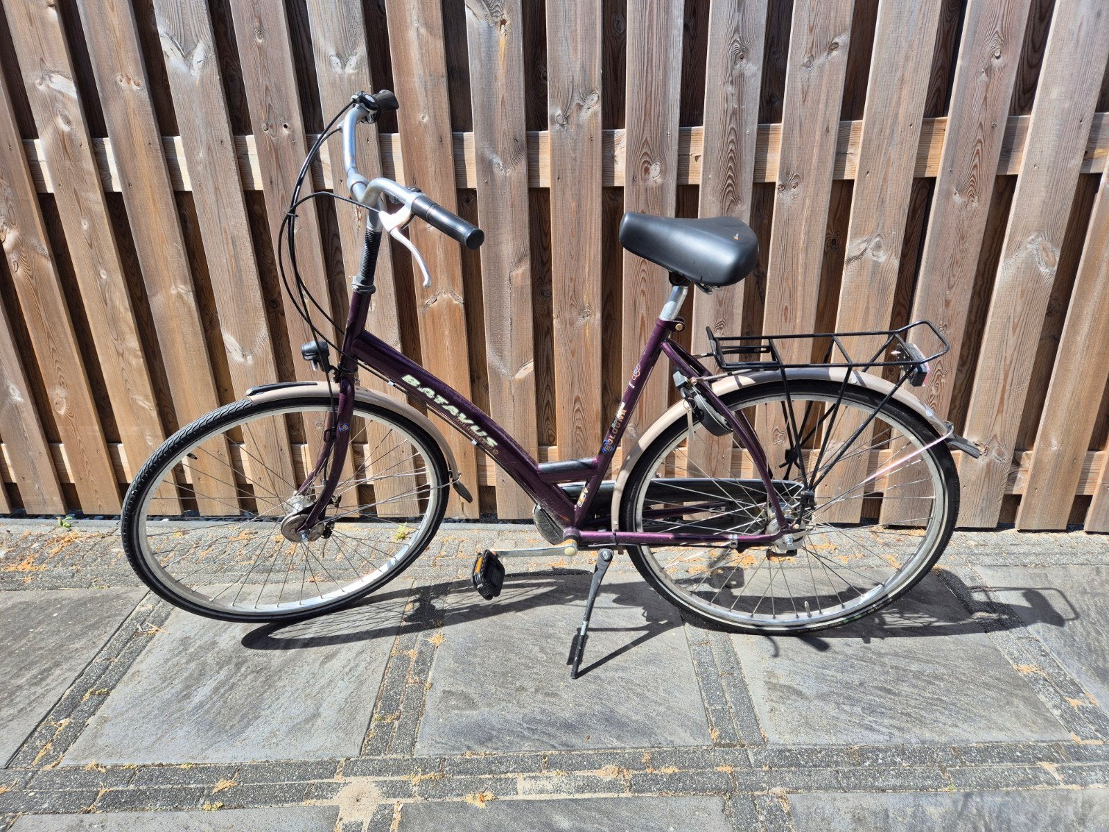 Degelijke fiets: Batavus Bologna (damesfiets), Ophalen, Versnellingen, Batavus, Schijfrem