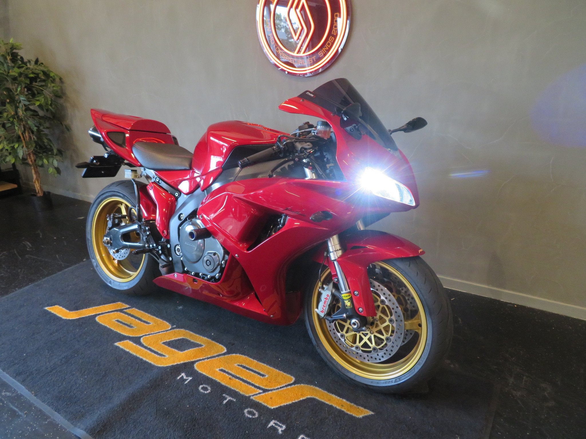 Honda CBR 1000 RR SPECIAL CUSTOM! READY (bj 2006), Motoren, Bedrijf, Super Sport