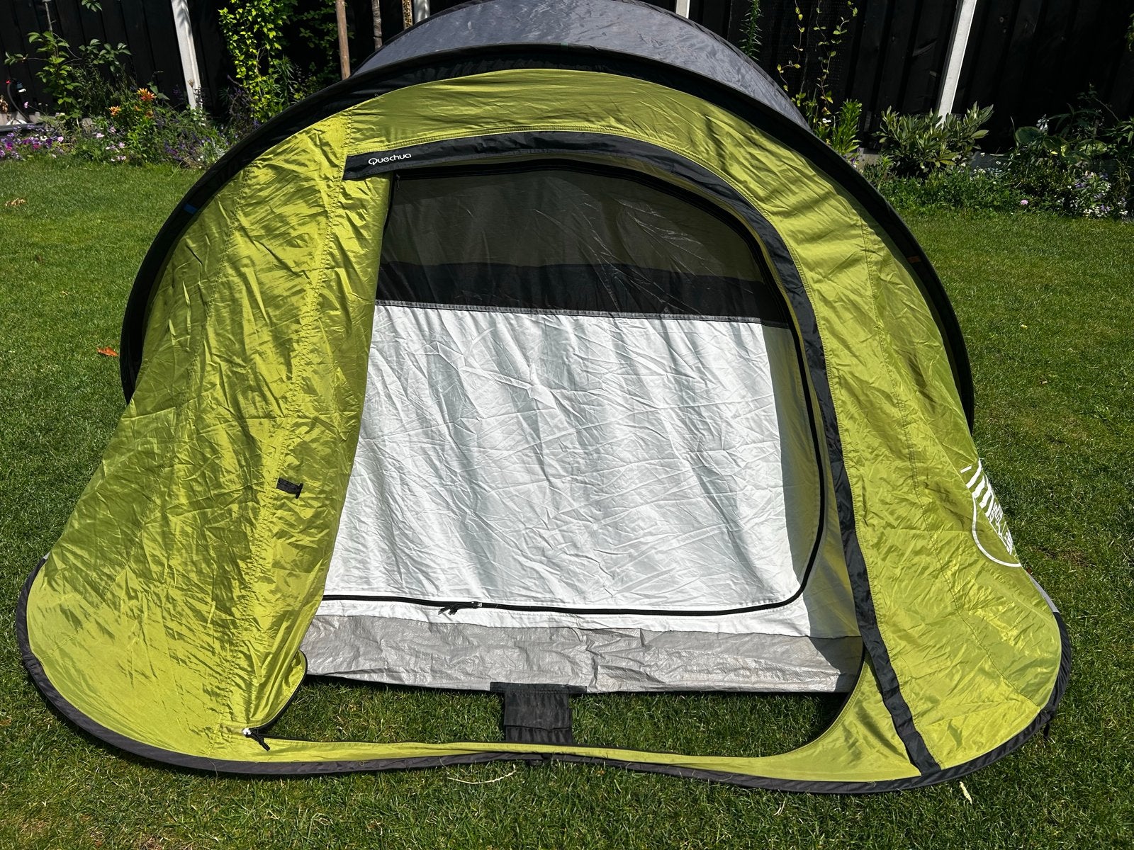 Quechua 2 Seconds Air III Pop-up Tent - 3 Personen, Caravans en Kamperen, Tenten, Ophalen, Zo goed als nieuw, Tot en met 3