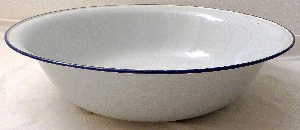 Grote witte emaille schaal / waskom. Brocante. 55 cm., Ophalen