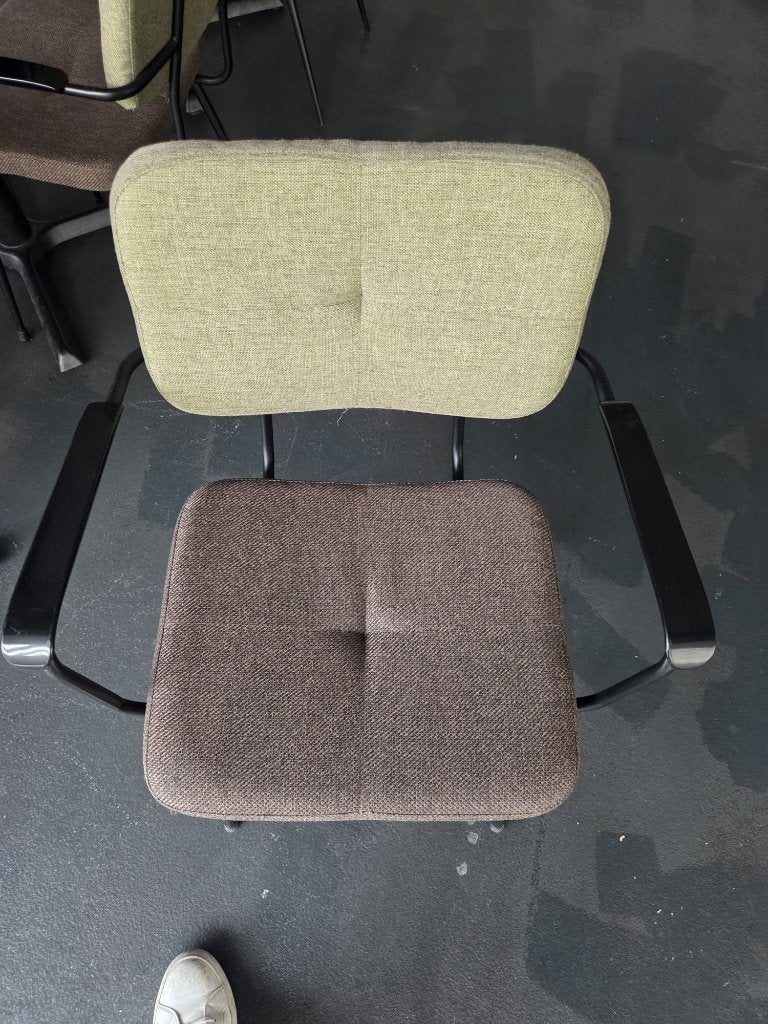 Horeca Stoelen te koop 39 stuks, Ophalen, Hout, Bruin, Zo goed als nieuw