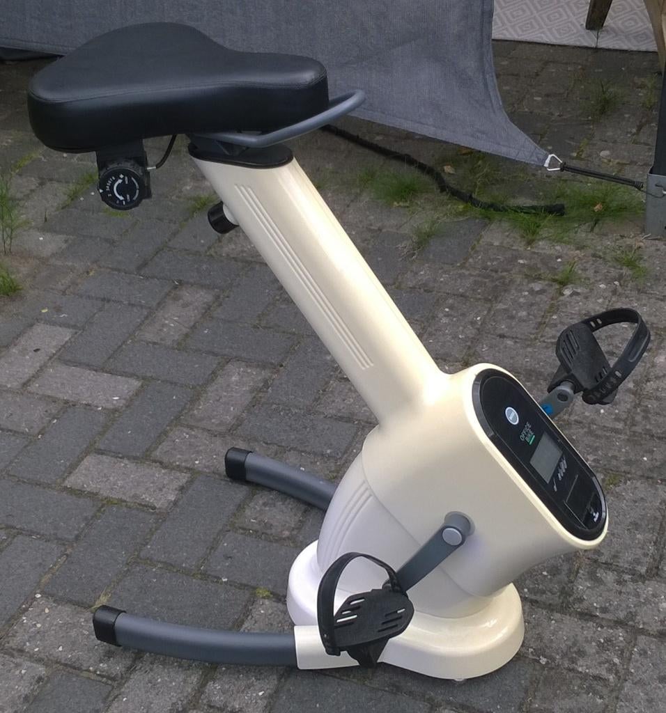 Bureaufiets - Office Bike, Sport en Fitness, Fitnessapparatuur, Zo goed als nieuw, Spinningfiets, Benen, Rug, Metaal, Ophalen of Verzenden
