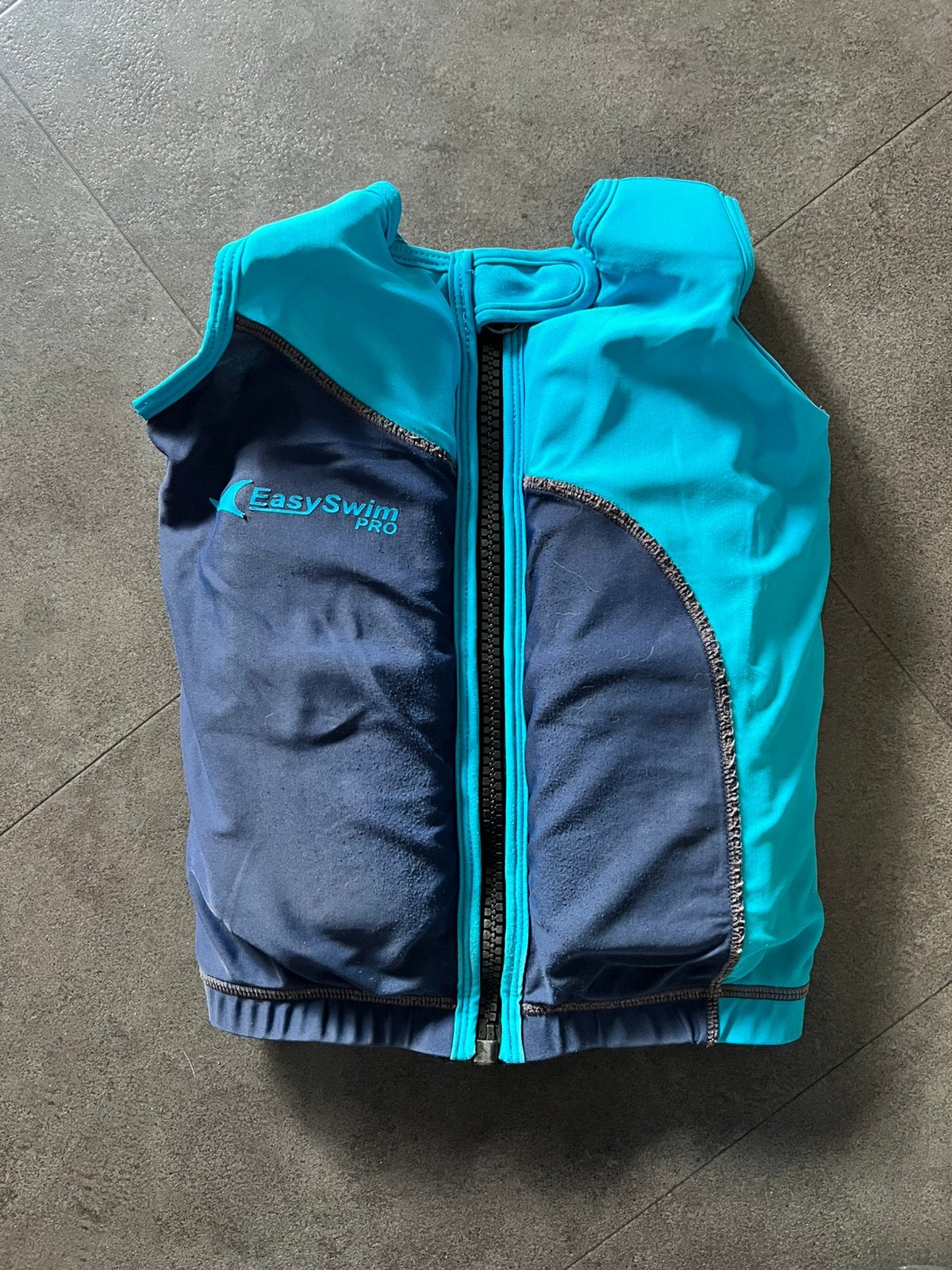 Easy swim pro maat s, Kinderen en Baby's, Kinderkleding | Kinder-zwemkleding, Ophalen of Verzenden, Zo goed als nieuw, Jongen of Meisje