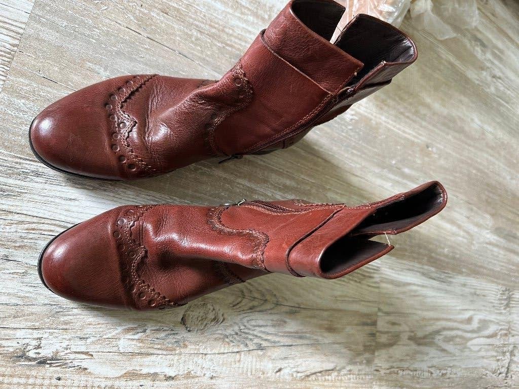 Dames Lederen laarzen Geox Italian Paternt Maat 38,5/D34 G4A, Ophalen of Verzenden, Zo goed als nieuw, Zwart, Hoge laarzen