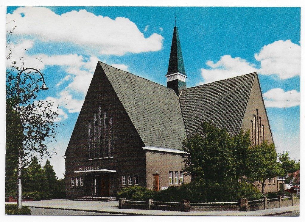 Urk Geref Petra Kerk Ongelopen Ansichtkaart (B8081), Verzamelen, Ansichtkaarten | Nederland, Ophalen of Verzenden, 1940 tot 1960