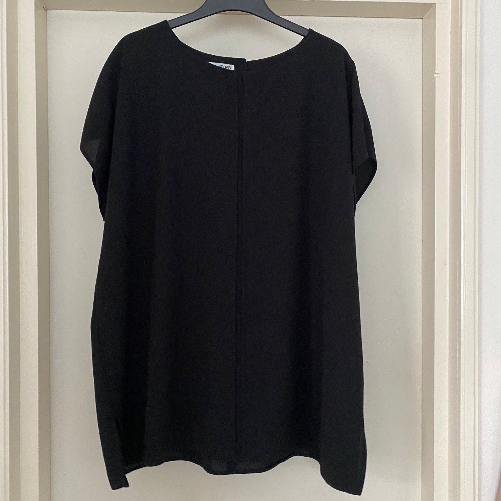 EDGAR VOS ZWARTE TOP ZONDER MOUW 48, Kleding | Dames, Tops, Zwart, Maat 46/48 (XL) of groter, Ophalen of Verzenden, Zo goed als nieuw