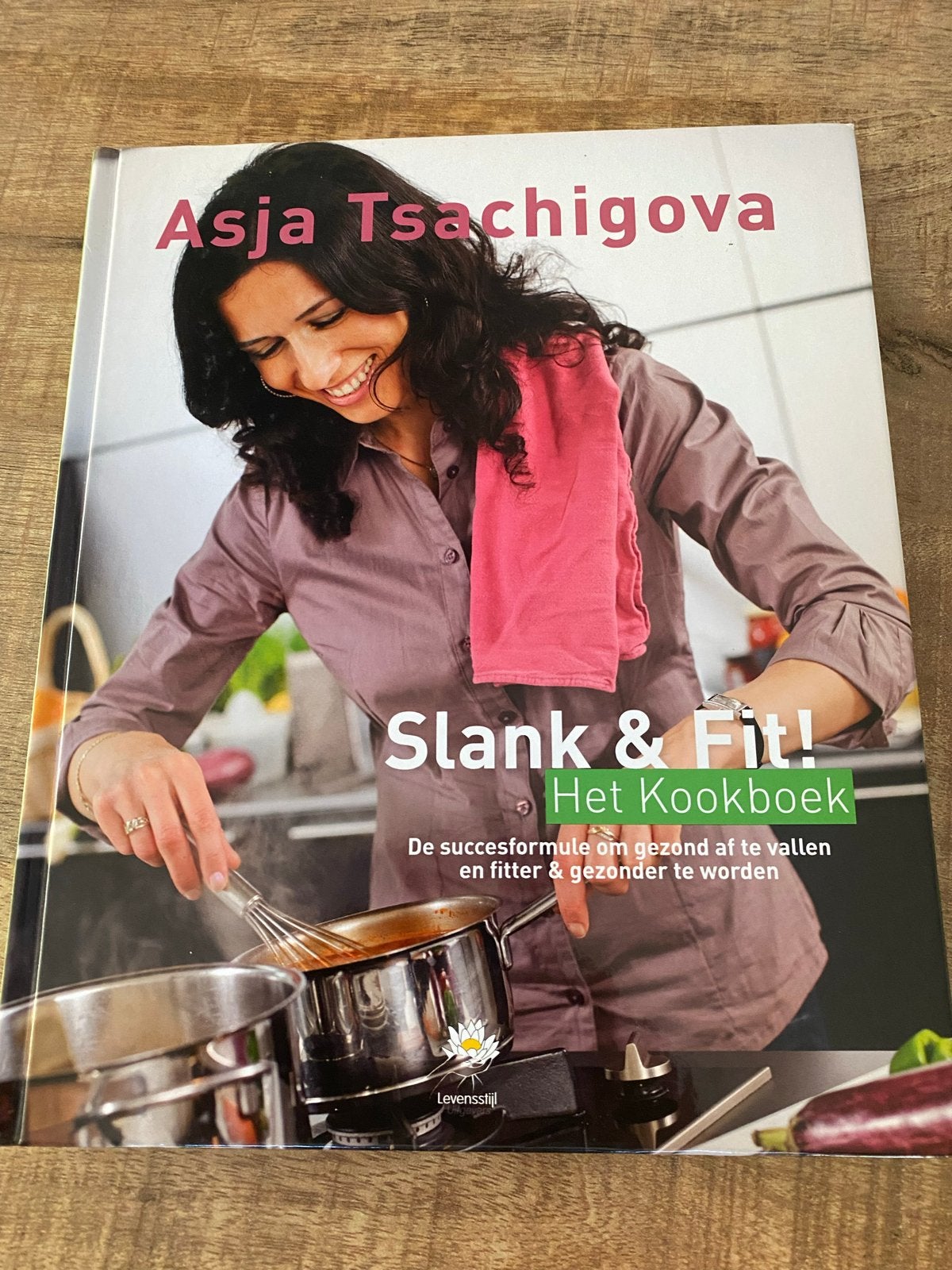 Slank & Fit! Het Kookboek - Asja Tsachigova, Voorgerechten en Soepen, Ophalen of Verzenden, Zo goed als nieuw, Gezond koken