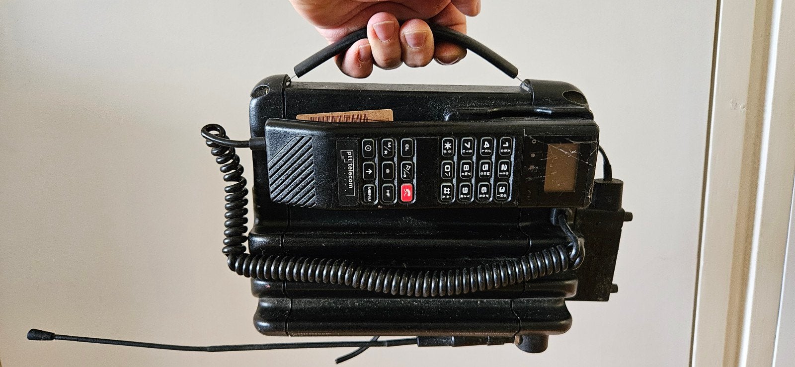 Motorola Associate 2000 Carvox Performer PTT TELECOM, Telecommunicatie, Ophalen of Verzenden, Gebruikt, Geen camera, Zwart