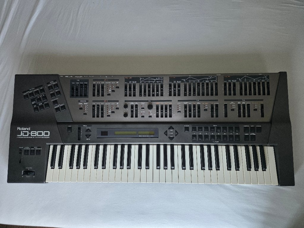 Roland JD-800, Ophalen, Roland, Met midi-aansluiting, 61 toetsen