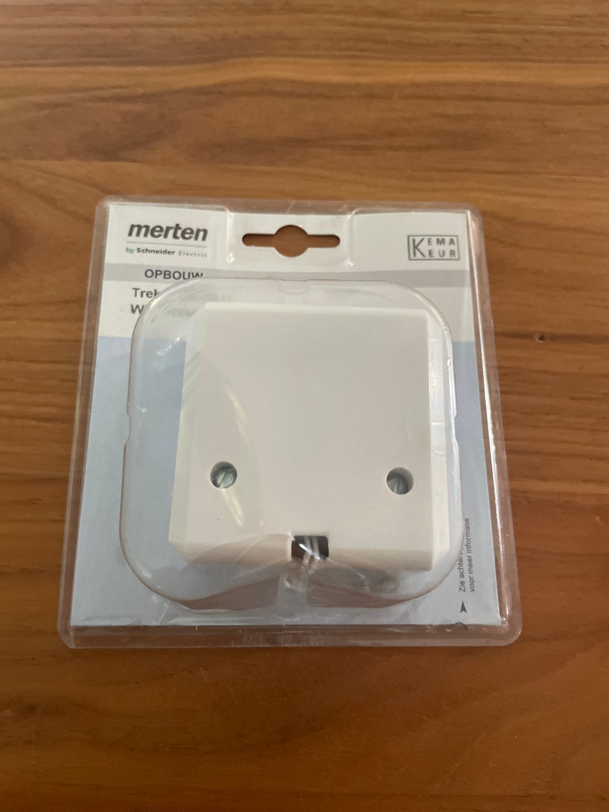 Merten Opbouw Trekschakelaar Wit Wisselschakelaar Nieuw, Ophalen of Verzenden, Nieuw, Schakelaar