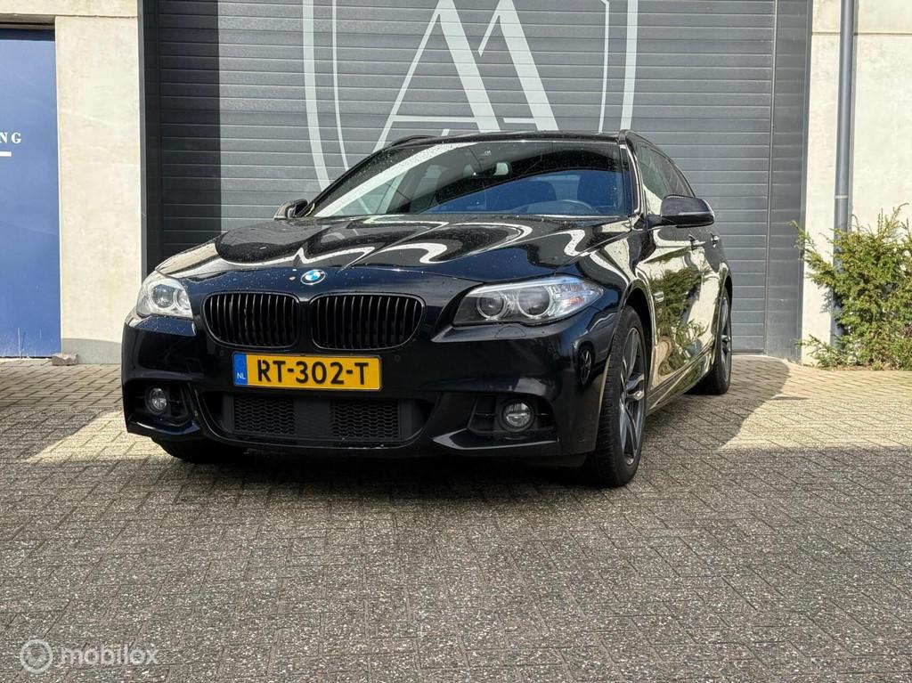BMW 530d xDrive M Sport HUD H&K Adaptive Cruise 19'', Automaat, Gebruikt, Zwart, Diesel