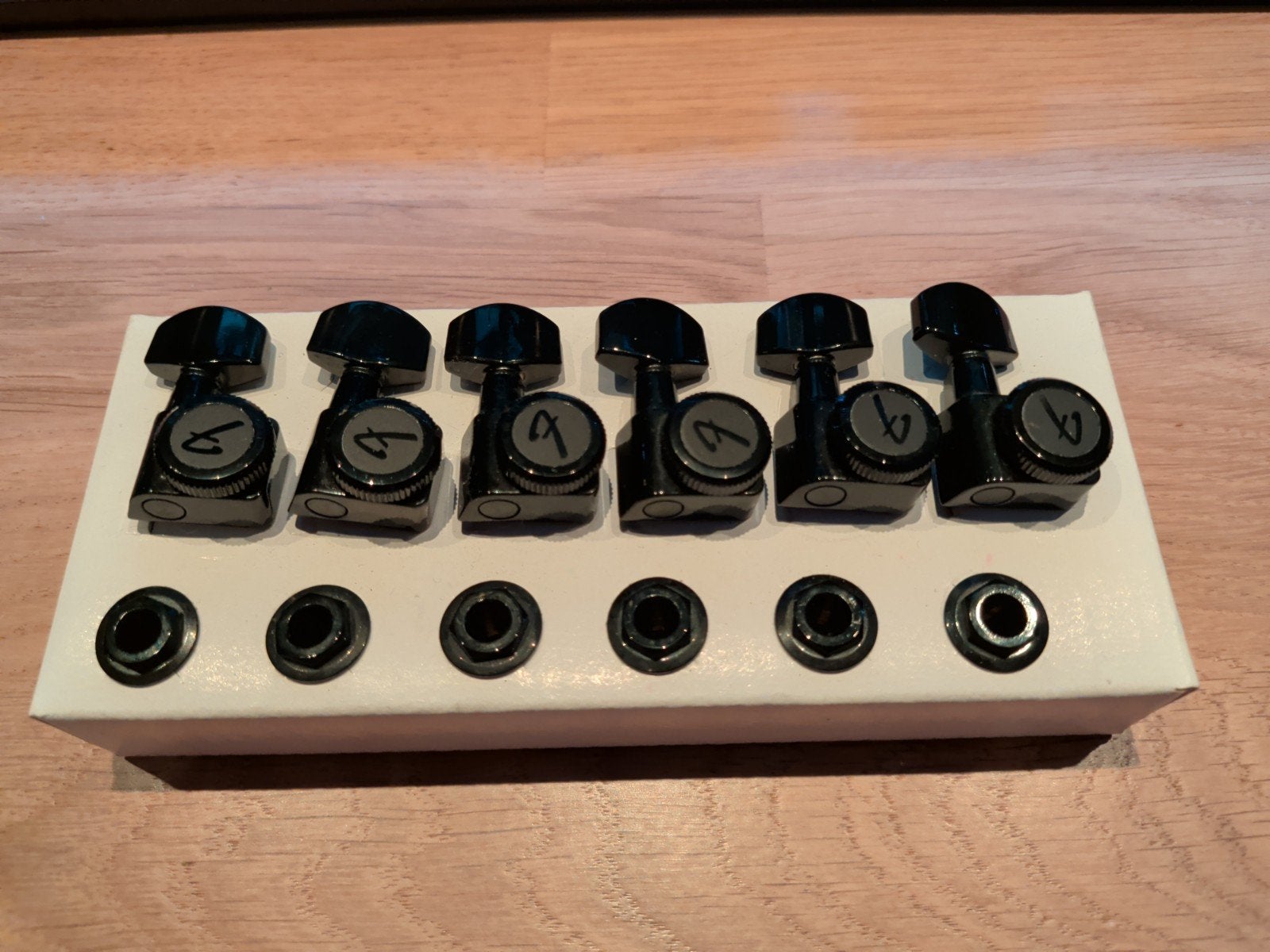 Gloednieuwe Originele Fender Locking Tuners BK - Ongebruikt!, Ophalen of Verzenden, Nieuw, Elektrische gitaar
